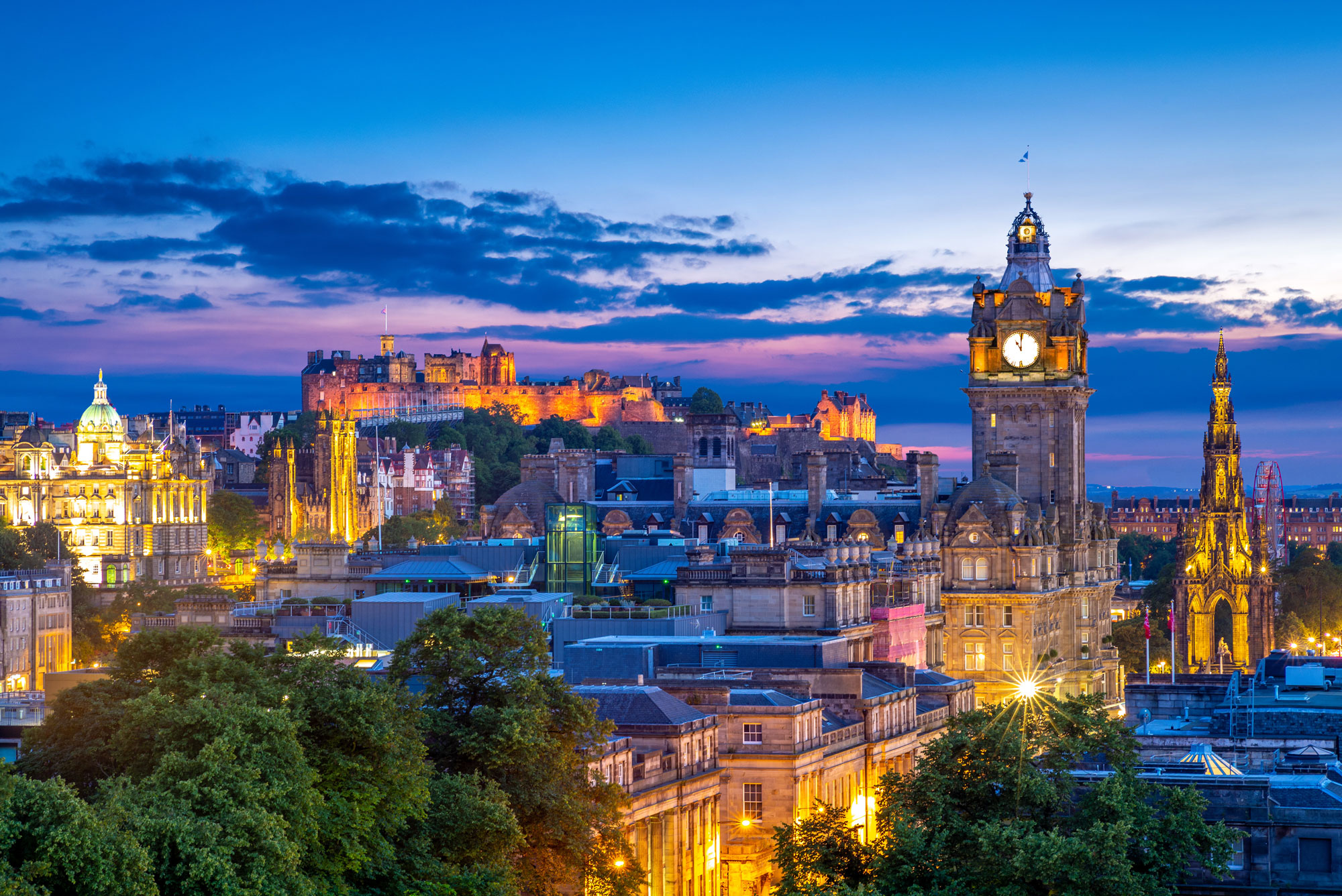 Cheap flights from London Heathrow LON to Edinburgh EDI