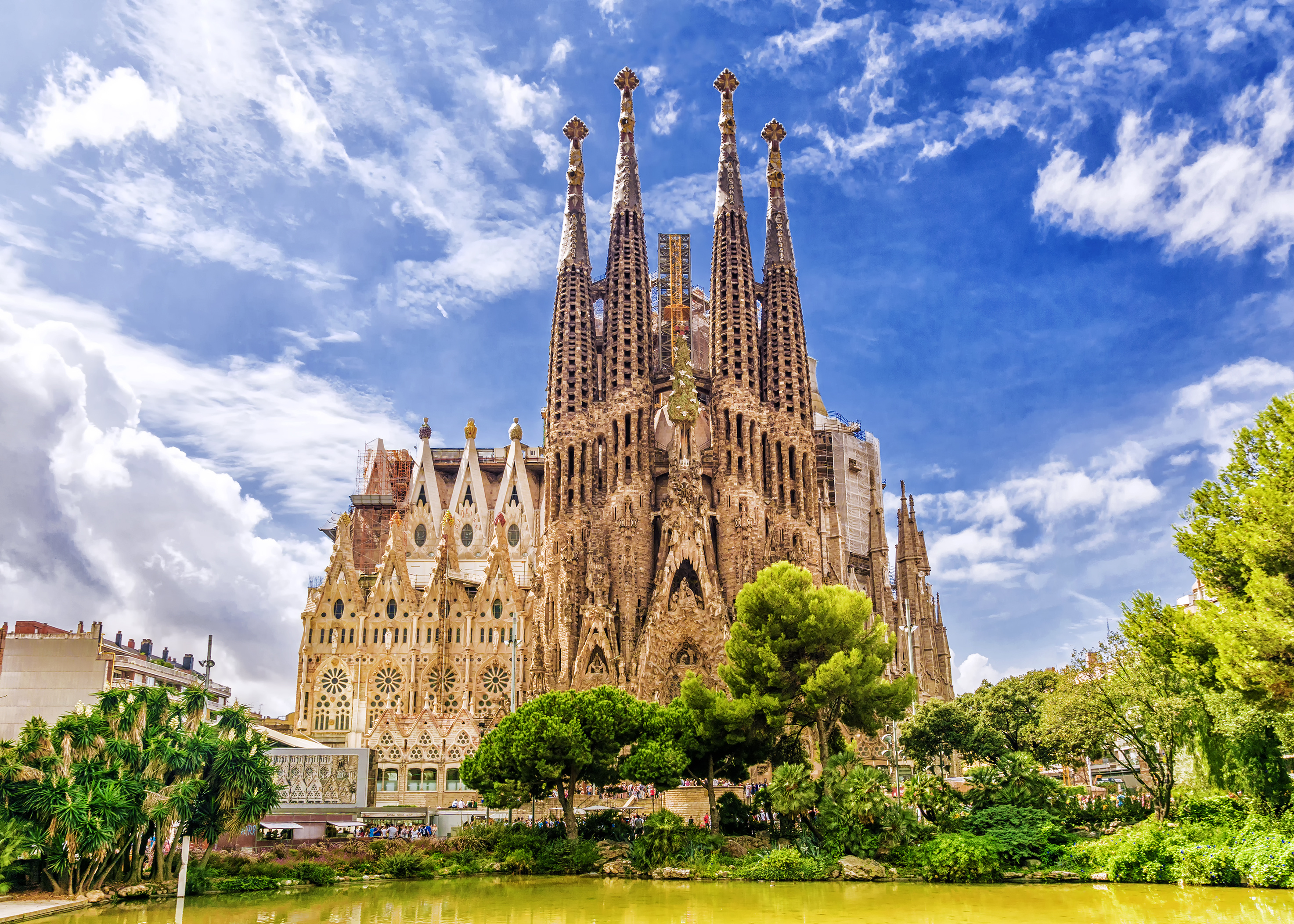 Cheap Flights To Barcelona (BCN) From £104 | Netflights